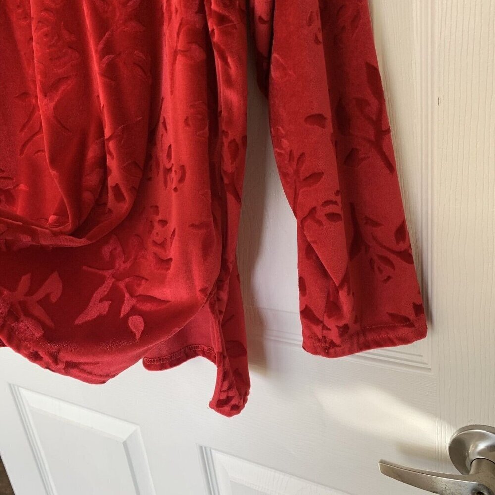 Jouly Women’s Size 1XL Red Floral Crushed Velvet Top Long Sleeve 90’s Vintage - Picture 5 of 10